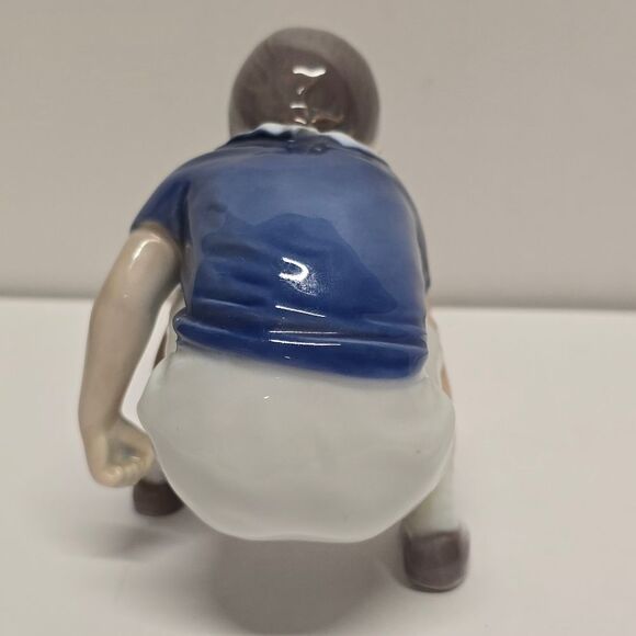 Bing & Grondahl Porcelain Figurine #1636 Dickie Boy B&G - Picture 9 of 9